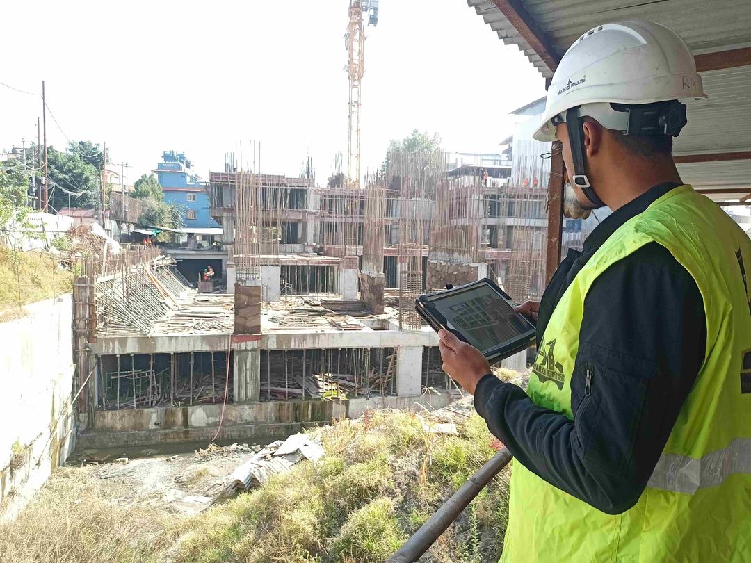 Augmented Reality and Virtual Tools: Transforming Construction Projects